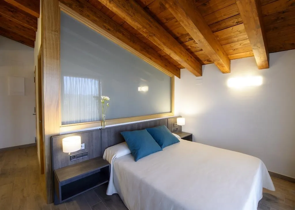 Mas Pere Pau Hotel Besalu Spain