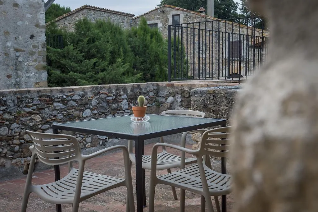 Mas Pere Pau Hotel Besalu