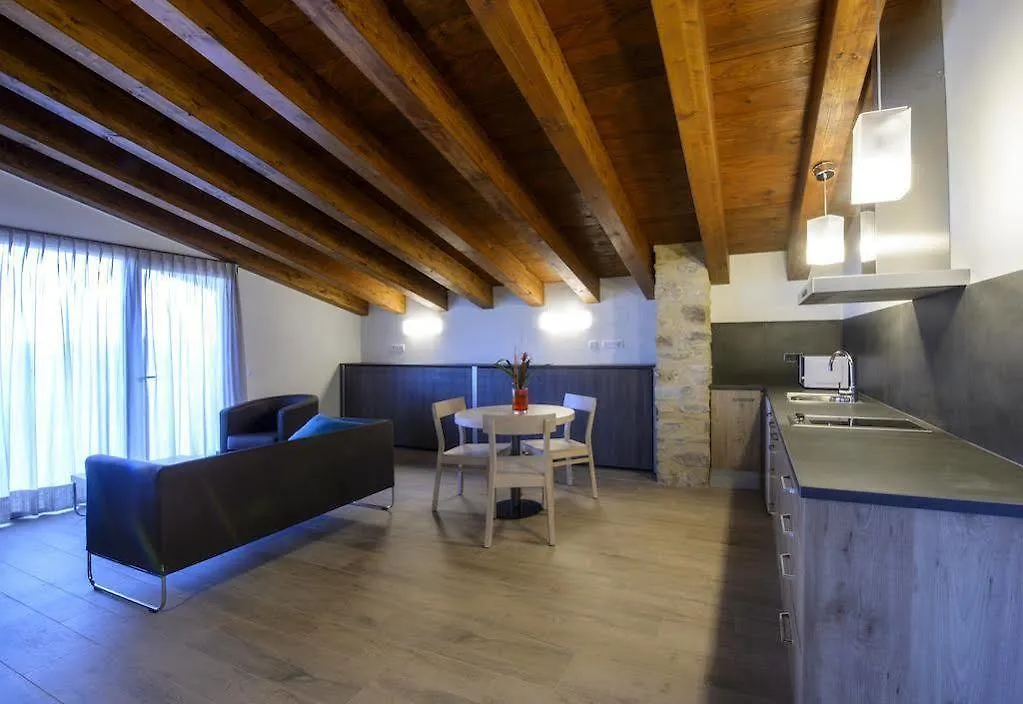 Mas Pere Pau Hotel Besalu