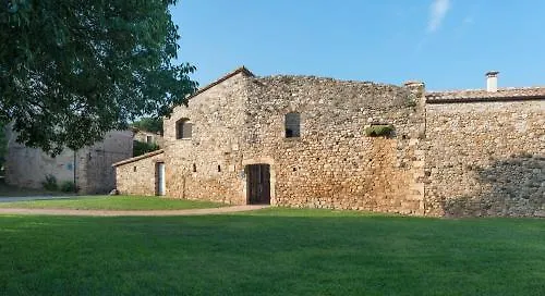 Mas Pere Pau Hotel Besalu 3*,  Spain